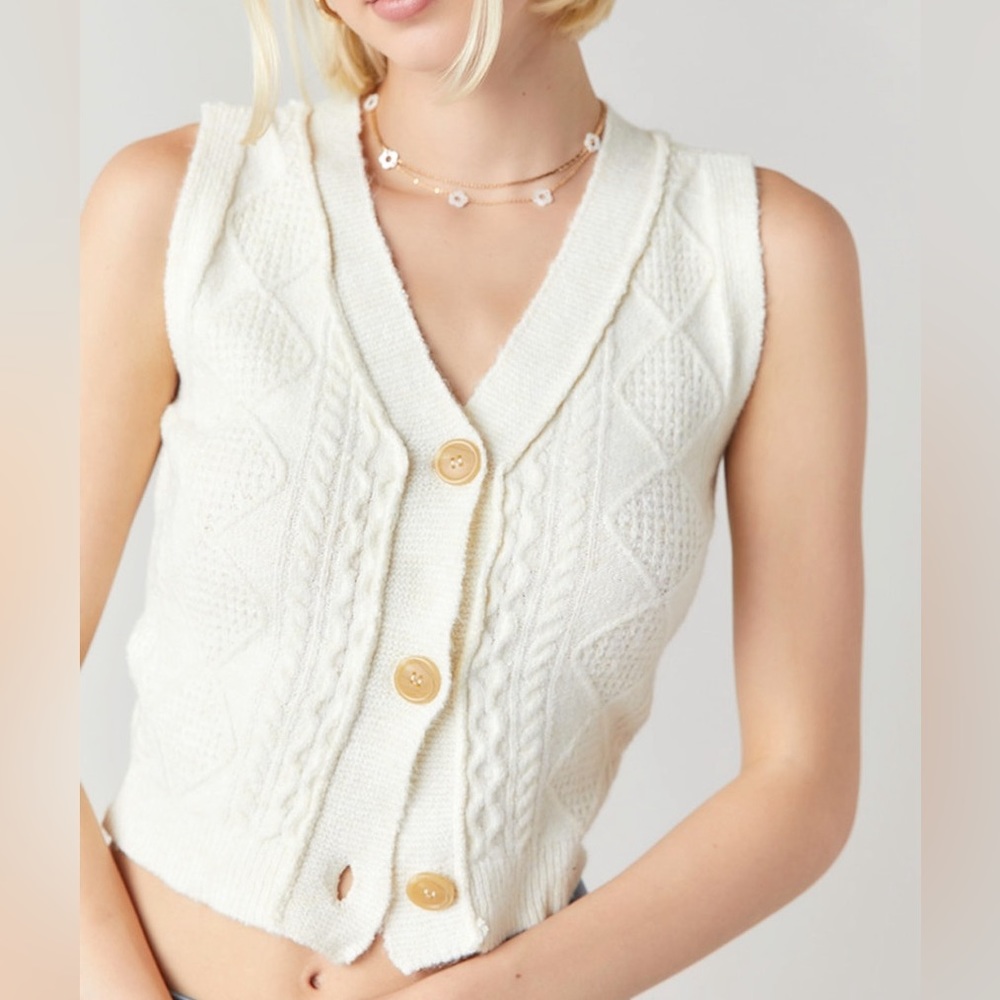 NWT Francesca's Andy Cable Knit Sweater Vest